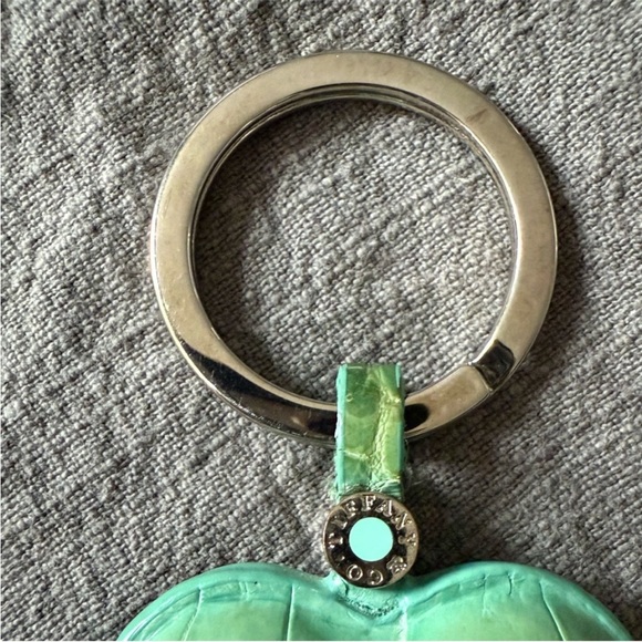Authentic Tiffany and Co. vintage crocodile heart shaped keychain - Picture 3 of 7